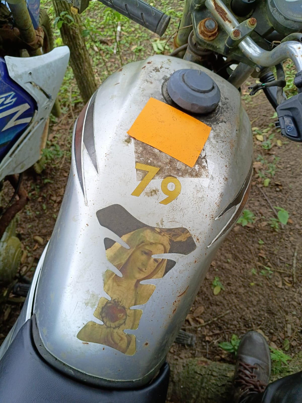 Lote 82 — Sucata DAFRA/SUPER 100